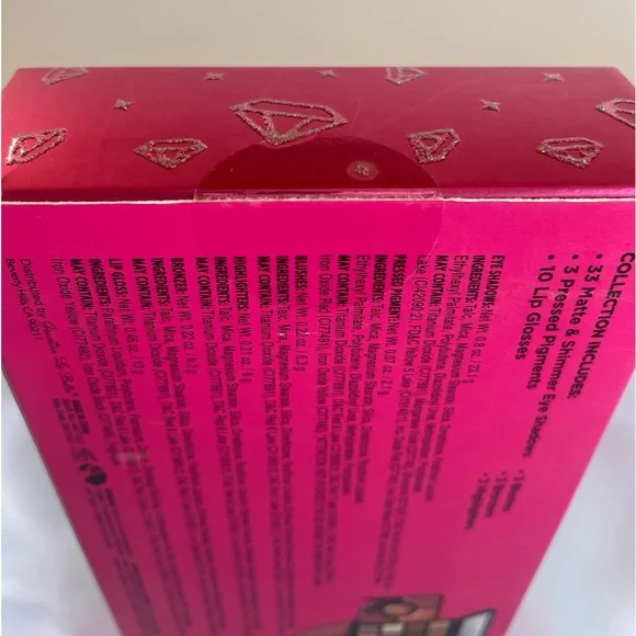 NWT Ulta Beauty “beauty gems” Master Glam 54 Piece Eyes & Face Collection